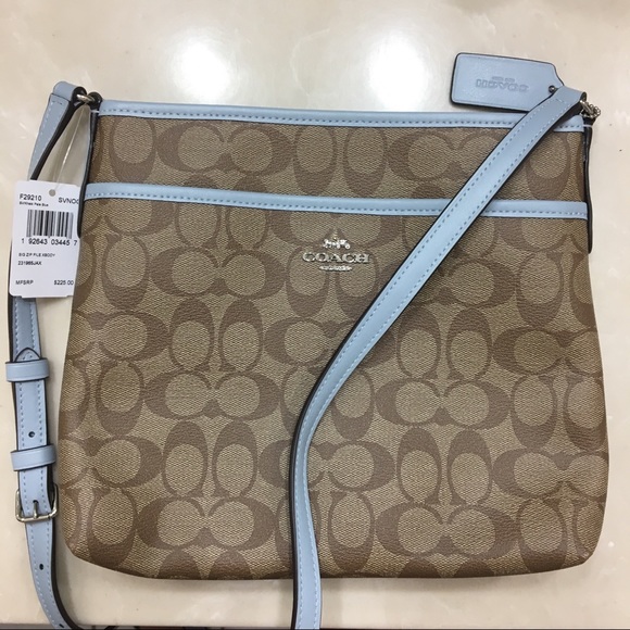 ❌SOLD❌ NWT Coach Signature PVC File Crossbody Bag - Picture 3 of 8